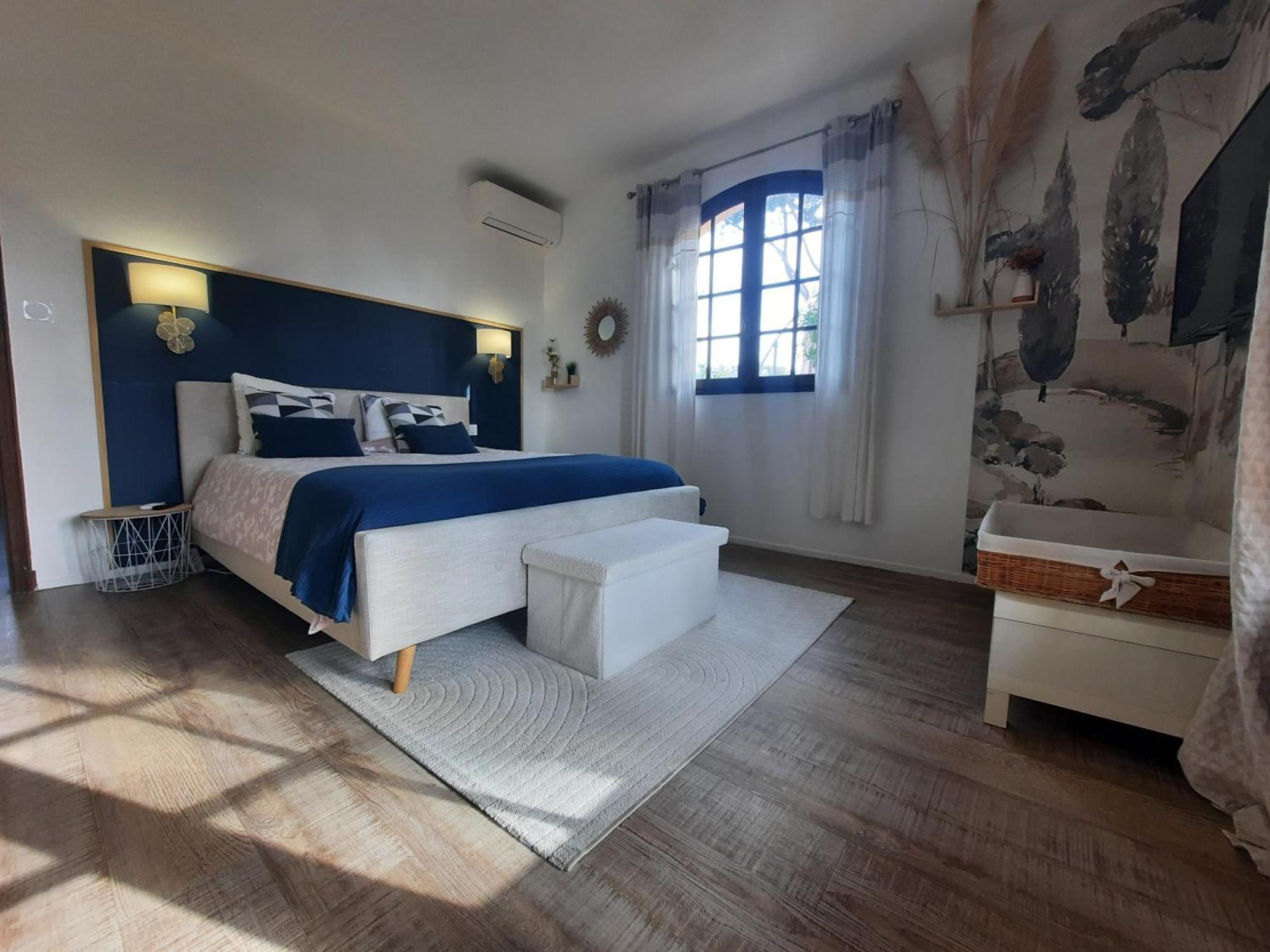 Domaine Des Pins Villa Saint-Esteve (Pyrenees-Orientales)